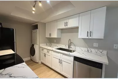740 W Elm Street #162, Phoenix, AZ 85013 - Photo 9