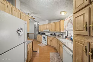 11275 N 99th Ave, Peoria, AZ 85345 - Photo 15