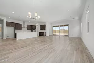 13796 W Morning Vista Dr, Peoria, AZ 85383 - Photo 3
