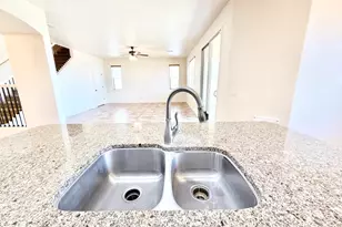 269 Bainbridge Dr, Sierra Vista, AZ 85635 - Photo 11