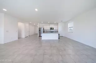 264 S San Christo Ln, Casa Grande, AZ 85194 - Photo 5