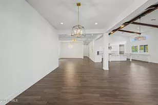 9407 S 13th Way, Phoenix, AZ 85042 - Photo 19