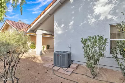 2301 E Santa Rosa Drive, Gilbert, AZ 85234 - Photo 29