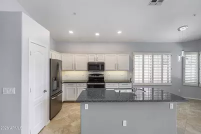 9627 E Sheena Drive, Scottsdale, AZ 85260 - Photo 9