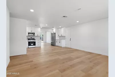 3327 W Charter Oak Road, Phoenix, AZ 85029 - Photo 3
