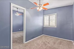 7716 W Cora Ln, Phoenix, AZ 85033 - Photo 9