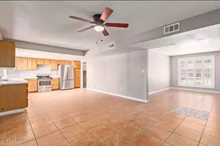 7716 W Cora Ln, Phoenix, AZ 85033 - Photo 3