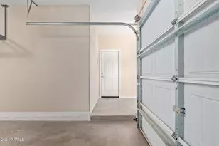21244 N 36th Pl, Phoenix, AZ 85050 - Photo 37