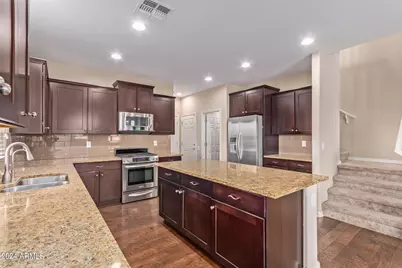 21244 N 36th Place, Phoenix, AZ 85050 - Photo 7