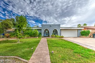 4215 W Hatcher Rd, Phoenix, AZ 85051 - Photo 19