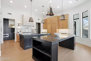 4935 E Berneil Dr, Paradise Valley, AZ 85253 - Photo 3