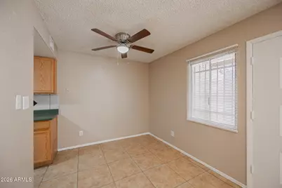 5214 N 42nd Parkway, Phoenix, AZ 85019 - Photo 7