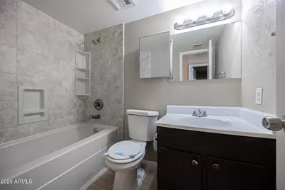 5214 N 42nd Parkway, Phoenix, AZ 85019 - Photo 13