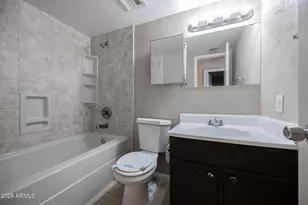 5214 N 42nd Pkwy, Phoenix, AZ 85019 - Photo 13