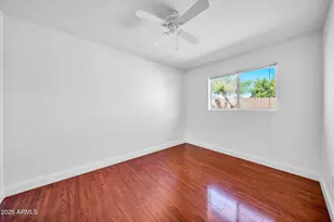 1448 E Royal Palm Rd, Phoenix, AZ 85020 - Photo 17