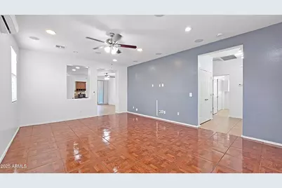 8012 S 70th Drive, Laveen, AZ 85339 - Photo 5