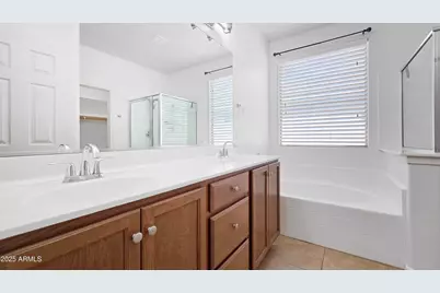 8012 S 70th Drive, Laveen, AZ 85339 - Photo 15