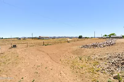 235 W Acapulco Way, Paulden, AZ 86334 - Photo 5