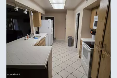 10007 W Clair Drive, Sun City, AZ 85351 - Photo 5