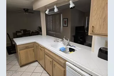 10007 W Clair Drive, Sun City, AZ 85351 - Photo 9