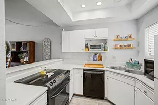 7101 W Beardsley Rd, Glendale, AZ 85308 - Photo 9