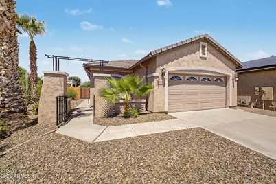 20568 N 261st Court, Buckeye, AZ 85396 - Photo 3