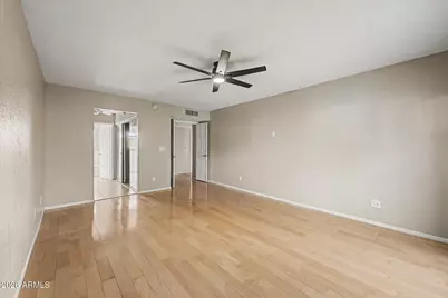 11615 N 40th Way, Phoenix, AZ 85028 - Photo 19