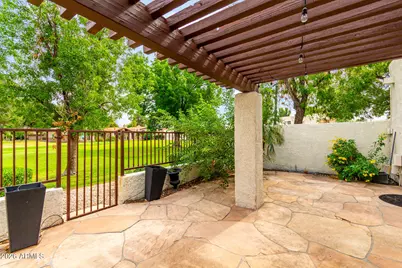 11615 N 40th Way, Phoenix, AZ 85028 - Photo 3