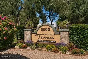 8500 E Indian School Rd, Scottsdale, AZ 85251 - Photo 15