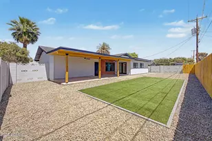8719 E Hubbell St, Scottsdale, AZ 85257 - Photo 17
