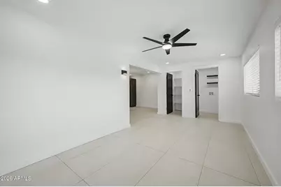 8719 E Hubbell Street, Scottsdale, AZ 85257 - Photo 9