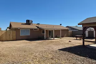 108 W Topeka Dr, Phoenix, AZ 85027 - Photo 13