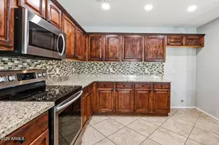 1059 S 226th Dr, Buckeye, AZ 85326 - Photo 19