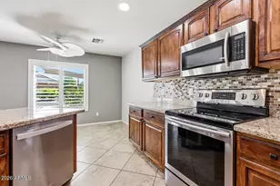 1059 S 226th Dr, Buckeye, AZ 85326 - Photo 5