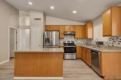 611 E Shannon Street, Chandler, AZ 85225 - Photo 3
