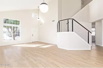 1018 W Kings Avenue, Phoenix, AZ 85023 - Photo 1