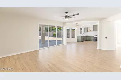 1018 W Kings Avenue, Phoenix, AZ 85023 - Photo 15