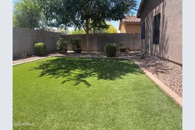 901 W Witt Avenue, San Tan Valley, AZ 85140 - Photo 13
