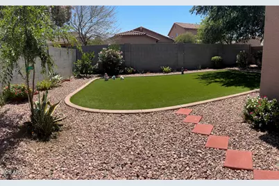 901 W Witt Avenue, San Tan Valley, AZ 85140 - Photo 11