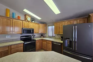 650 N Hawes Rd, Mesa, AZ 85207 - Photo 9