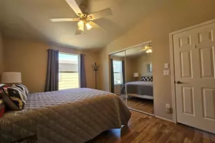 650 N Hawes Rd, Mesa, AZ 85207 - Photo 15