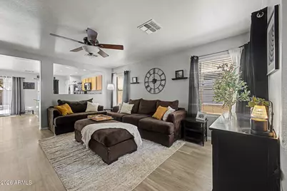 18561 W Legend Drive, Surprise, AZ 85374 - Photo 7