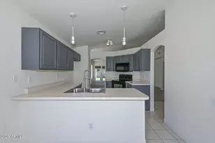 6277 W Blackhawk Dr, Glendale, AZ 85308 - Photo 11