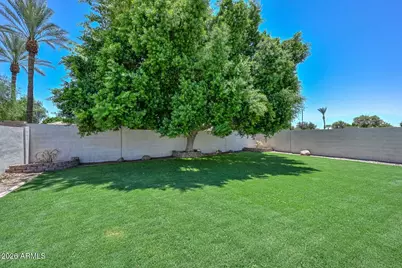 6277 W Blackhawk Drive, Glendale, AZ 85308 - Photo 31