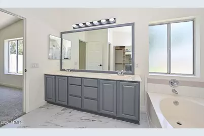 6277 W Blackhawk Drive, Glendale, AZ 85308 - Photo 15