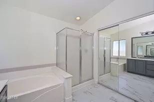 6277 W Blackhawk Dr, Glendale, AZ 85308 - Photo 19