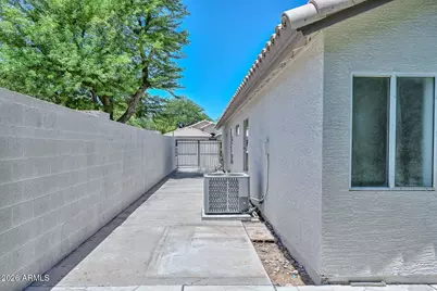 6277 W Blackhawk Drive, Glendale, AZ 85308 - Photo 37