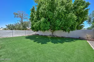 6277 W Blackhawk Dr, Glendale, AZ 85308 - Photo 33