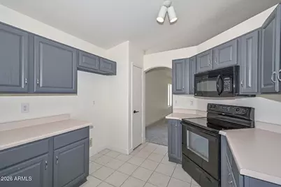 6277 W Blackhawk Drive, Glendale, AZ 85308 - Photo 9