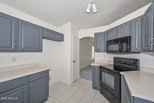 6277 W Blackhawk Dr, Glendale, AZ 85308 - Photo 9
